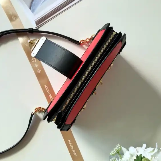 Louis CLUTCH Vuitton TRUNK 0615